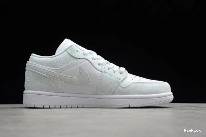 553558 WHITE' 130 LOW AIR 'TRIPLE 1 JORDAN 1104